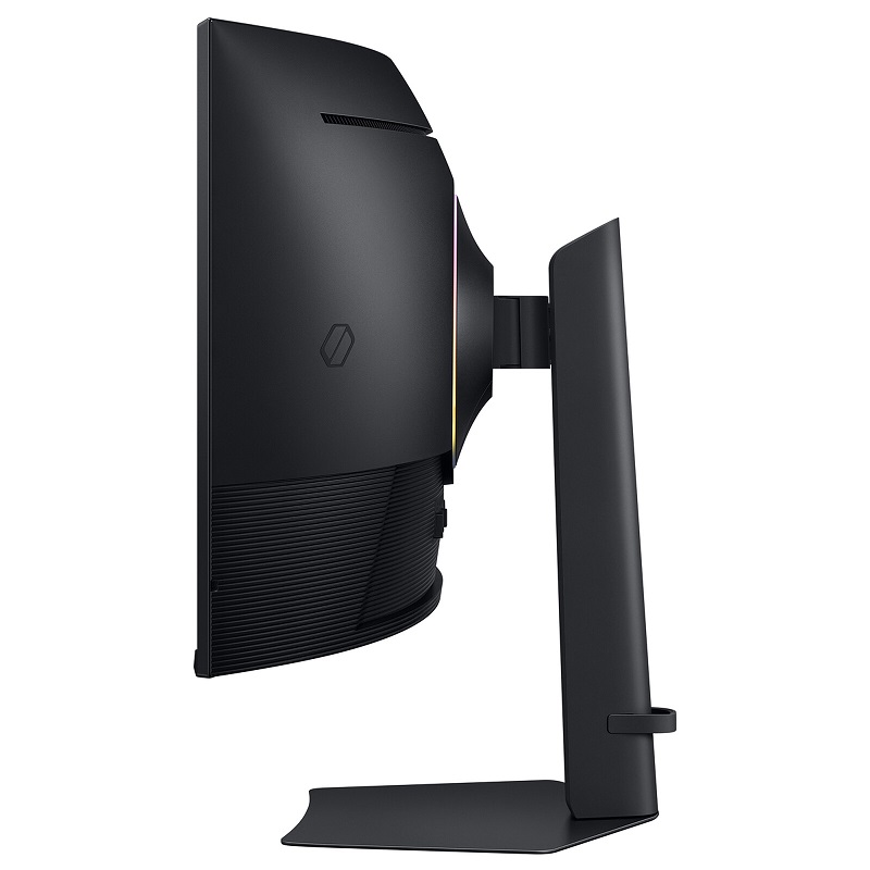 Samsung Odyssey G7 LS40FG750EUXEN - Slika 3